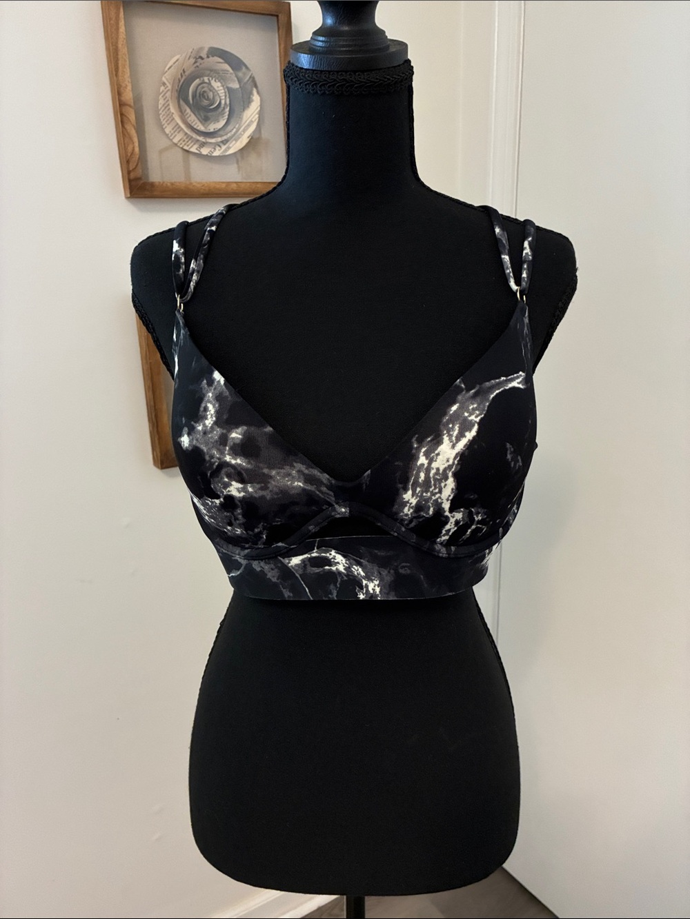 PINK Victoria Secret Bonded Push Up BRA Marble Large